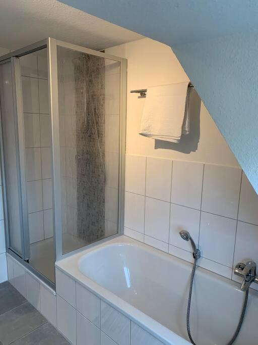 Modernes, Familienfreundliches Apartment In Luebeck Exterior foto
